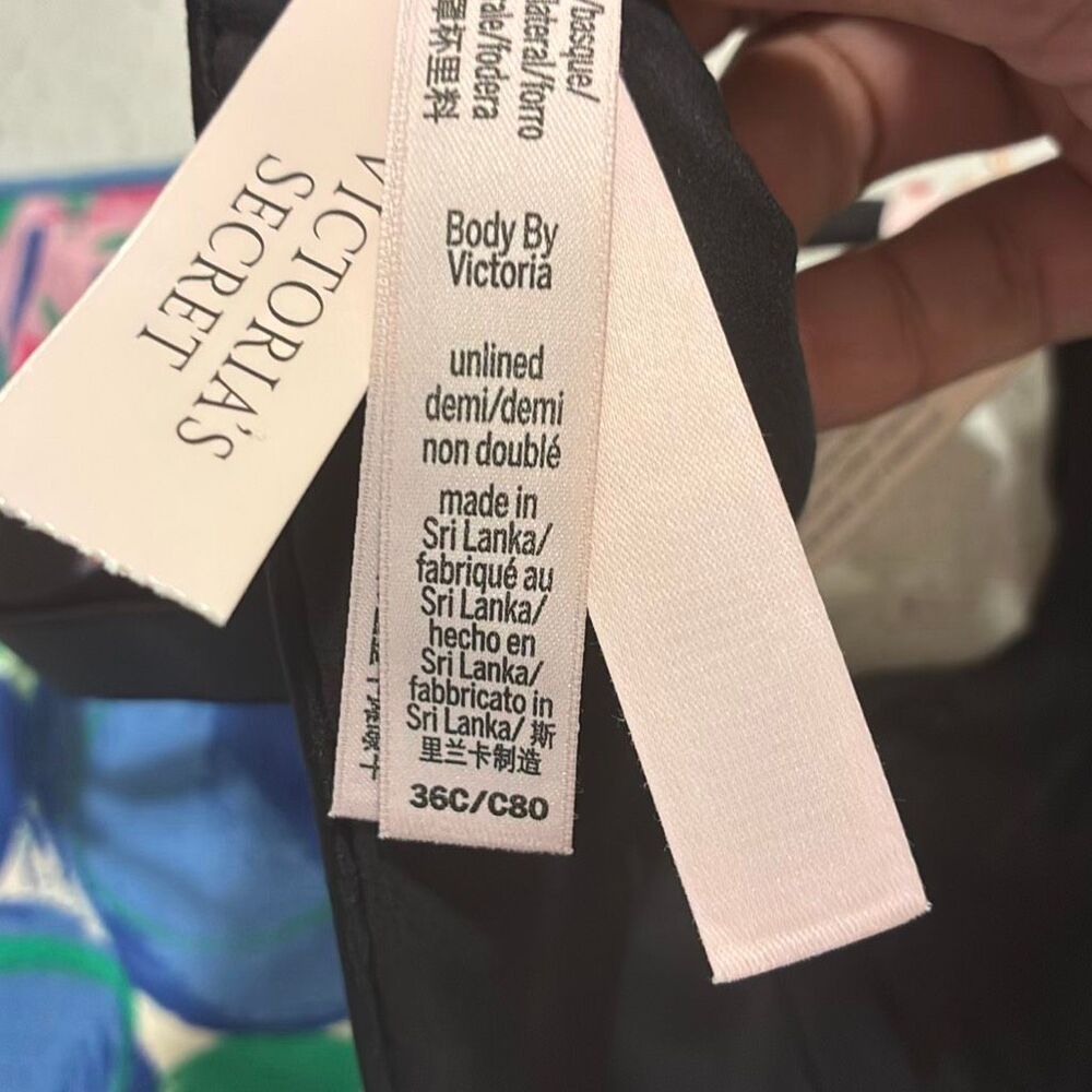 Victoria Secret Unlined Demi bra size 36C - Picture 5 of 5